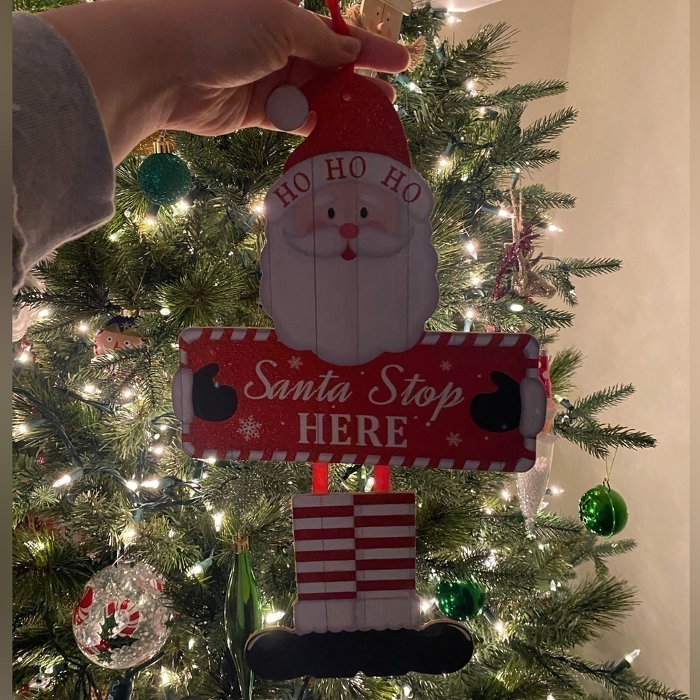SANTA STOP HERE DANGLING LEGS SANTA CHRISTMAS SIGN